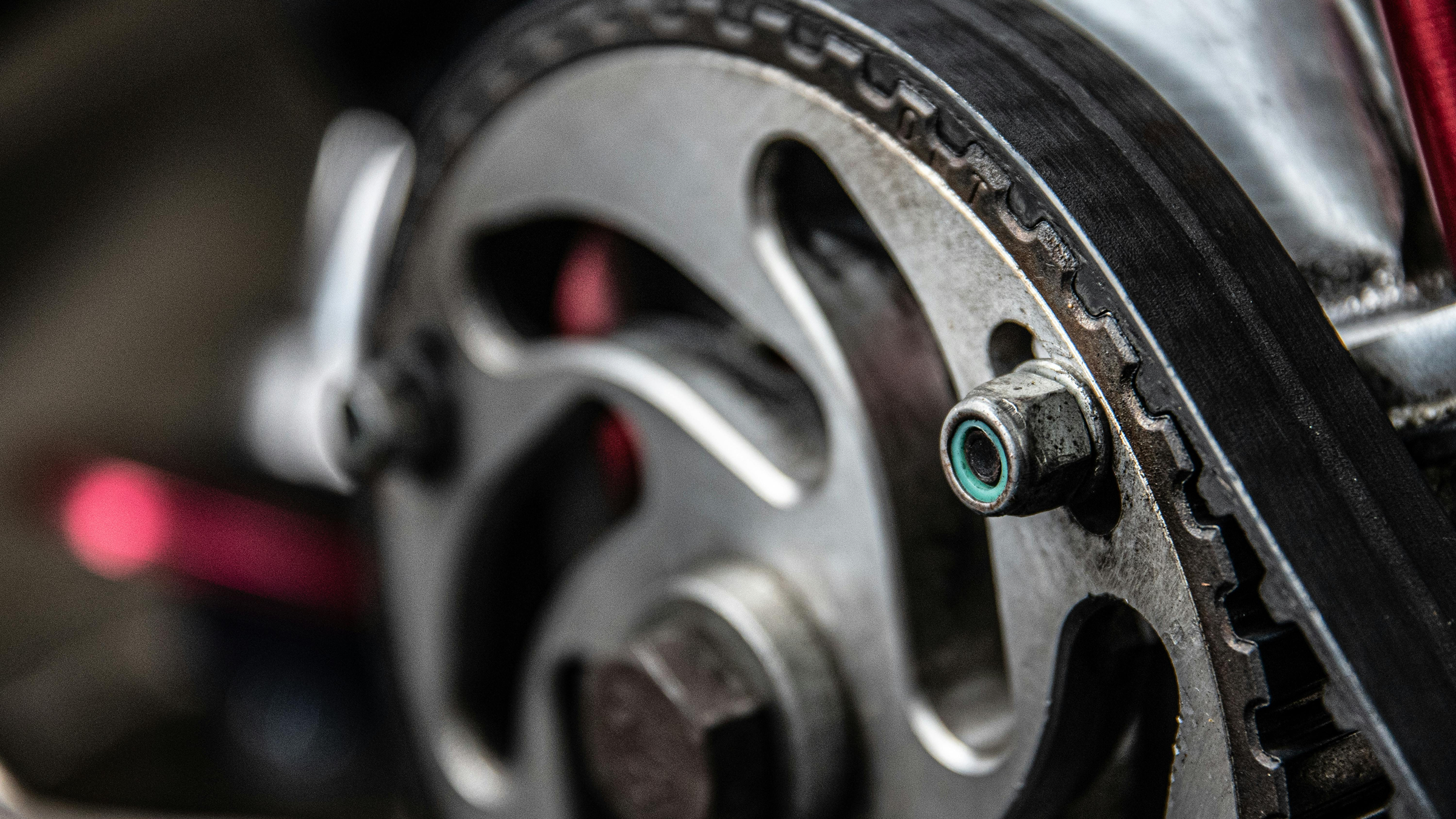 Power Transmission Belt Installation: How to avoid Over-Tensioning to Prevent Premature Belt Failure